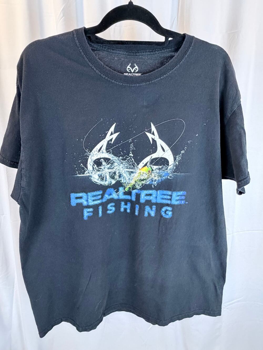 Men's Black "Realtree Fishing" T-shirt